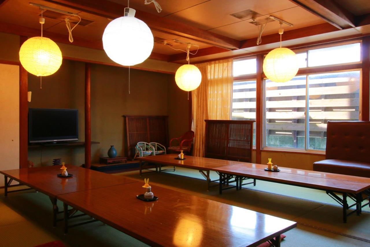 Family Ryokan Kawakyu Ibusuki Eksteriør billede