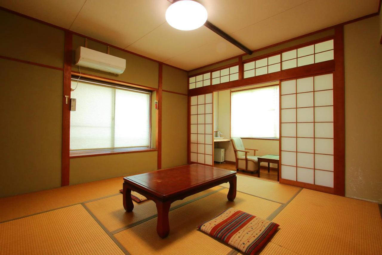 Family Ryokan Kawakyu Ibusuki Eksteriør billede